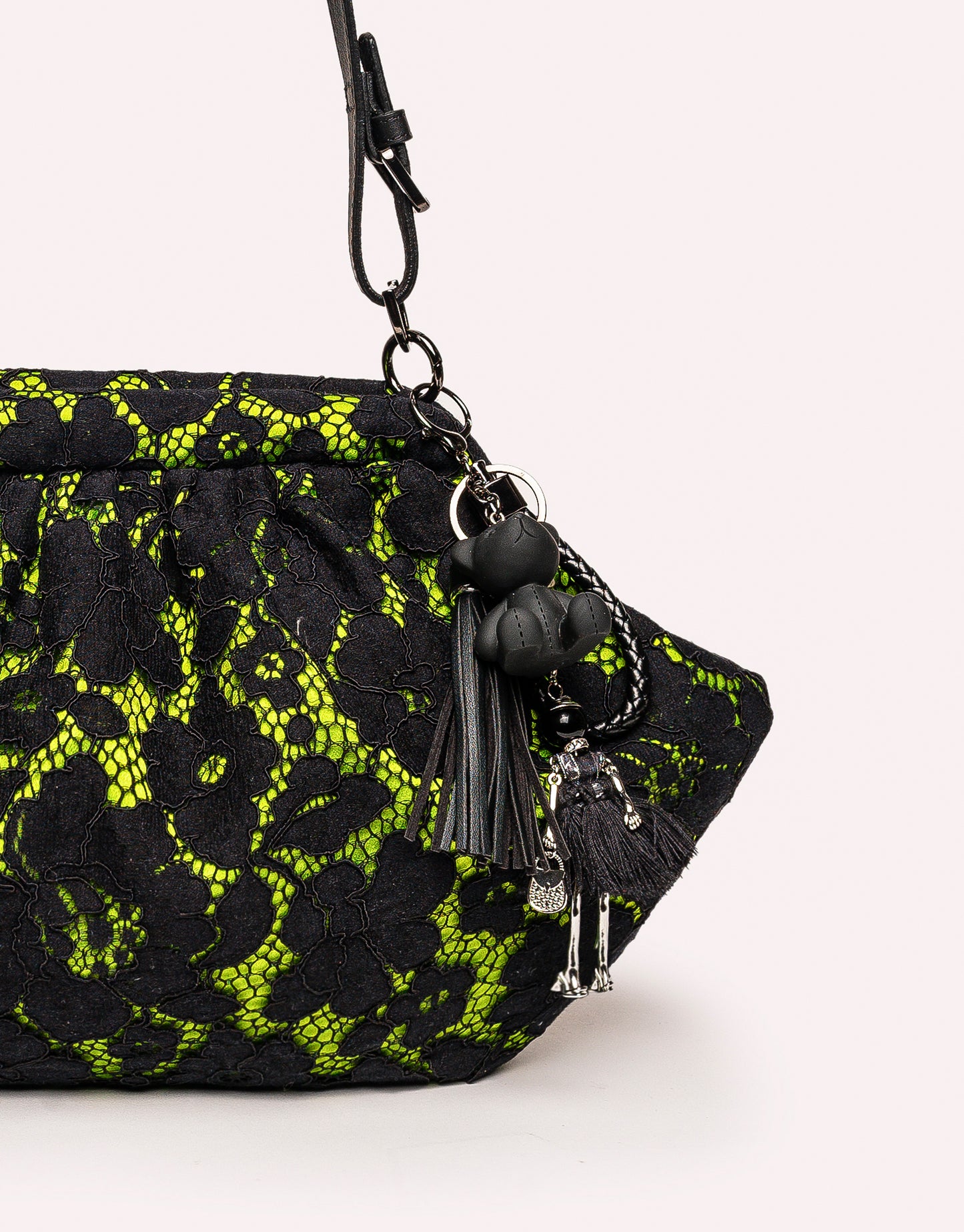 la FLUO LACE